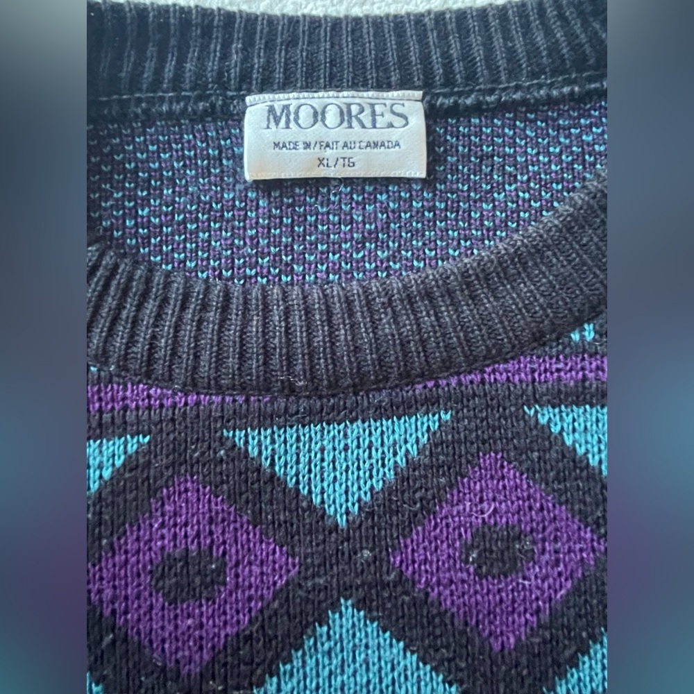 Vintage Black and Purple Geometric Crewneck Sweater - Picture 4 of 7